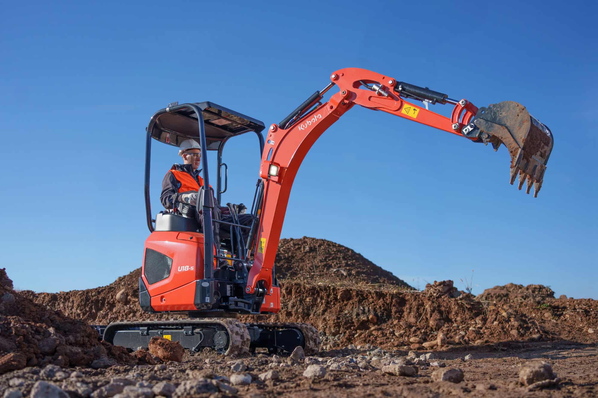 Kubota-U18-5_5